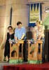 Nom du fichier=Shrek2JapanPremiere_18.jpg
Taille du fichier=77Ko
Dimensions : 423x600
Ajouté le : 17 Janvier 2009 Shrek2JapanPremiere_18.jpg