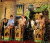 Nom du fichier=Shrek2JapanPremiere_20.jpg
Taille du fichier=139Ko
Dimensions : 600x516
Ajouté le : 17 Janvier 2009 Shrek2JapanPremiere_20.jpg