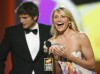 Nom du fichier=kidschoiceawards08show_01.jpg
Taille du fichier=490Ko
Dimensions : 1605x1200
Ajouté le : 01 Mai 2008 kidschoiceawards08show_01.jpg