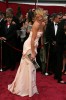 Nom du fichier=Oscars2008arrivals_04.jpg
Taille du fichier=666Ko
Dimensions : 1335x2000
Ajouté le : 25 Février 2008 Oscars2008arrivals_04.jpg