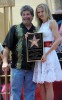Nom du fichier=staronthehollywoodwalkoffame_99_50.jpg
Taille du fichier=535Ko
Dimensions : 1255x2000
Ajouté le : 23 Juin 2009 staronthehollywoodwalkoffame_99_50.jpg