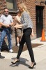 Nom du fichier=AtLateShowwithDavidLetterman_05.jpg
Taille du fichier=577Ko
Dimensions : 1267x1900
Ajouté le : 21 Juin 2011 AtLateShowwithDavidLetterman_05.jpg