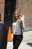 Nom du fichier=AtLateShowwithDavidLetterman_06.jpg
Taille du fichier=374Ko
Dimensions : 1267x1900
Ajouté le : 21 Juin 2011 AtLateShowwithDavidLetterman_06.jpg