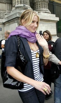 Cliquer pour voir l'image en taille réelle